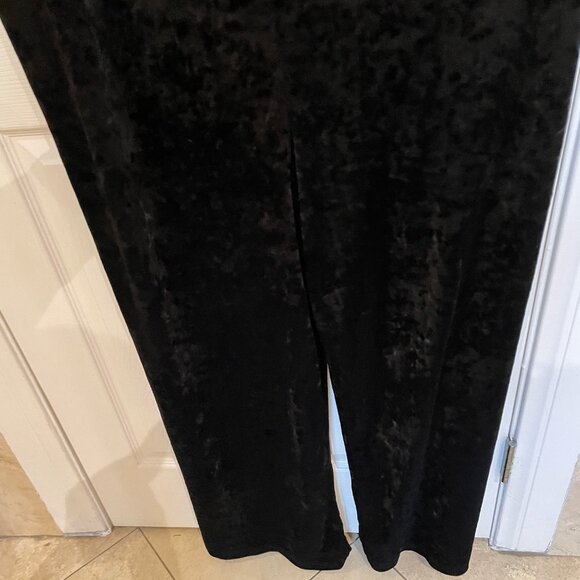 EUC Anthropologie Bellevue Tie Strap Black Crushed Velvet Wide Leg Jumpsuit - Picture 10 of 11